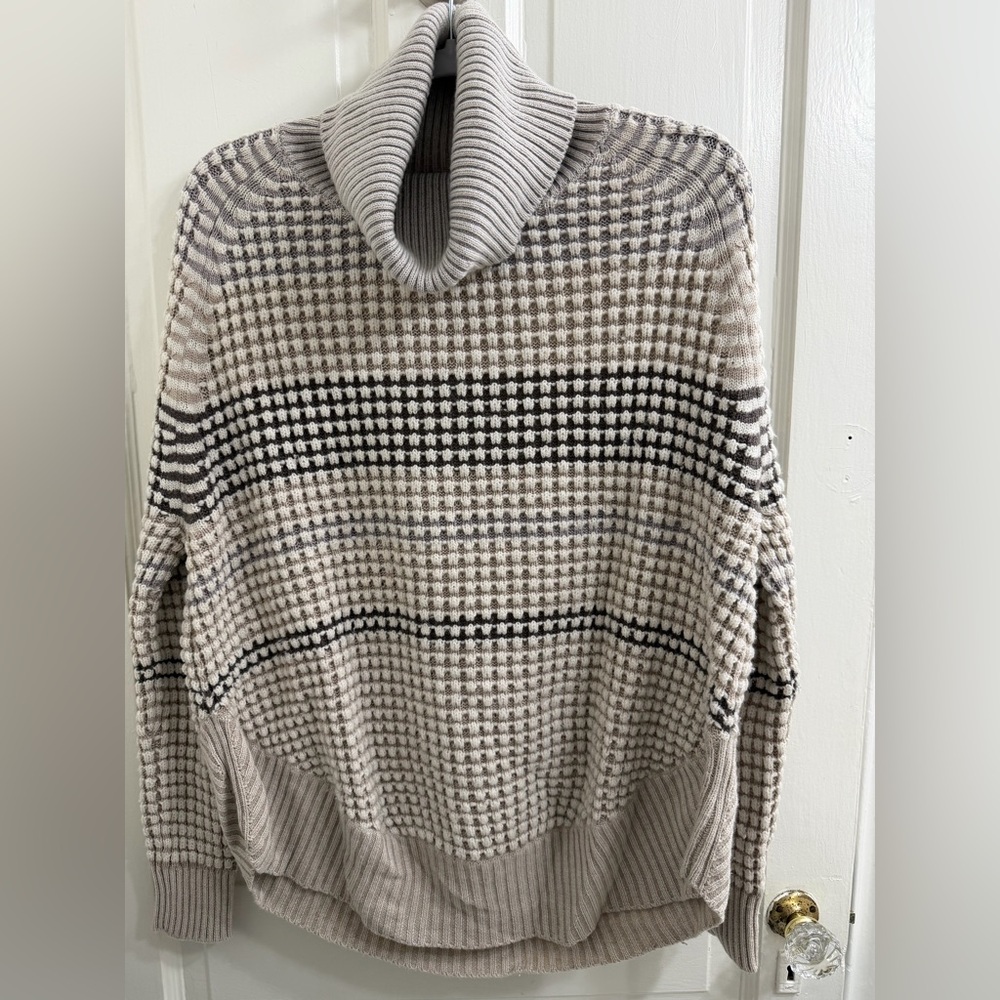 Krimson Klover Merino Wool Silk Blend Gray Stripe Turtleneck Sweater L/XL Thick